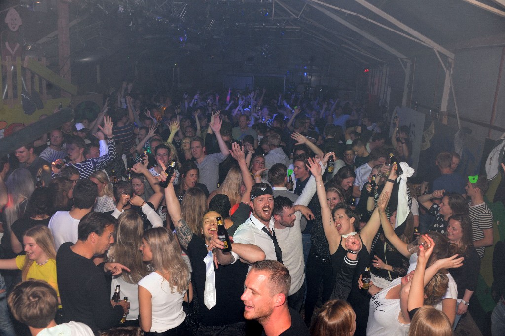 ../Images/Feest zonder naam 2019 152.jpg